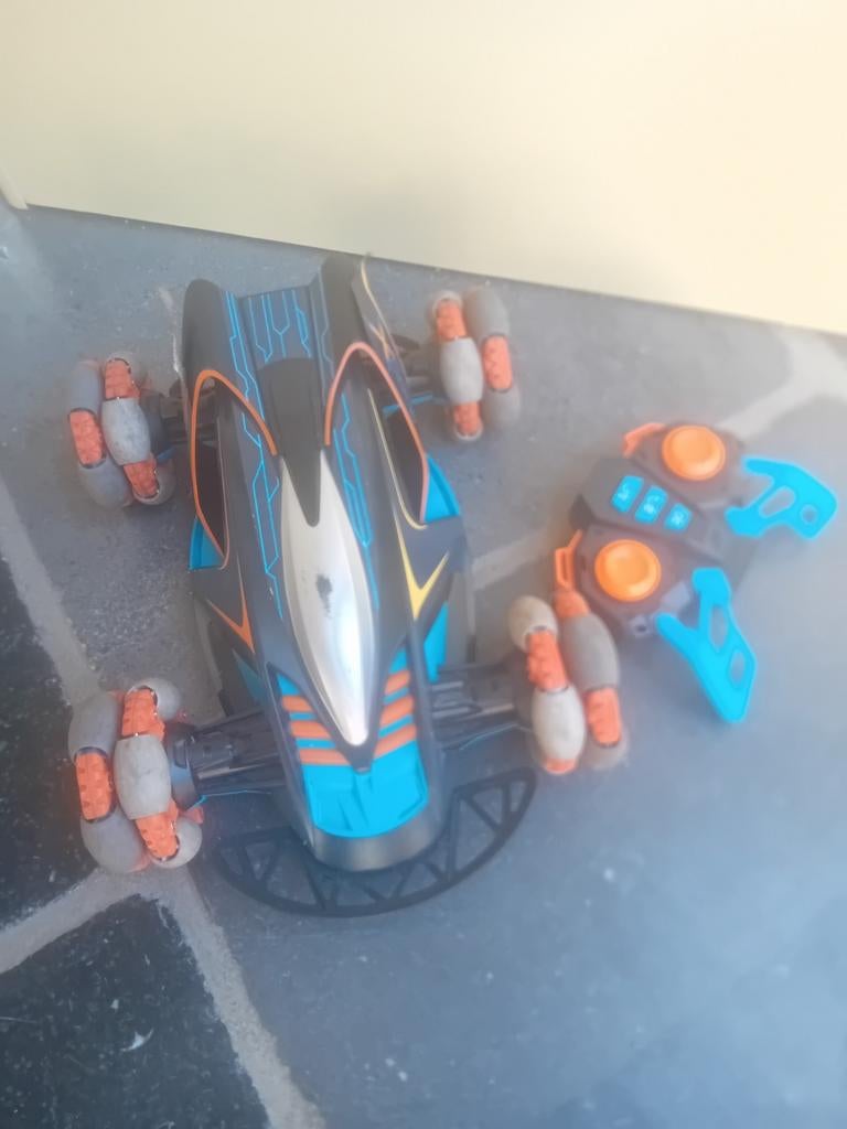 Auto met afstandsbediening, Kinderen en Baby's, Speelgoed |Speelgoedvoertuigen, Ophalen of Verzenden, Afstandsbediening