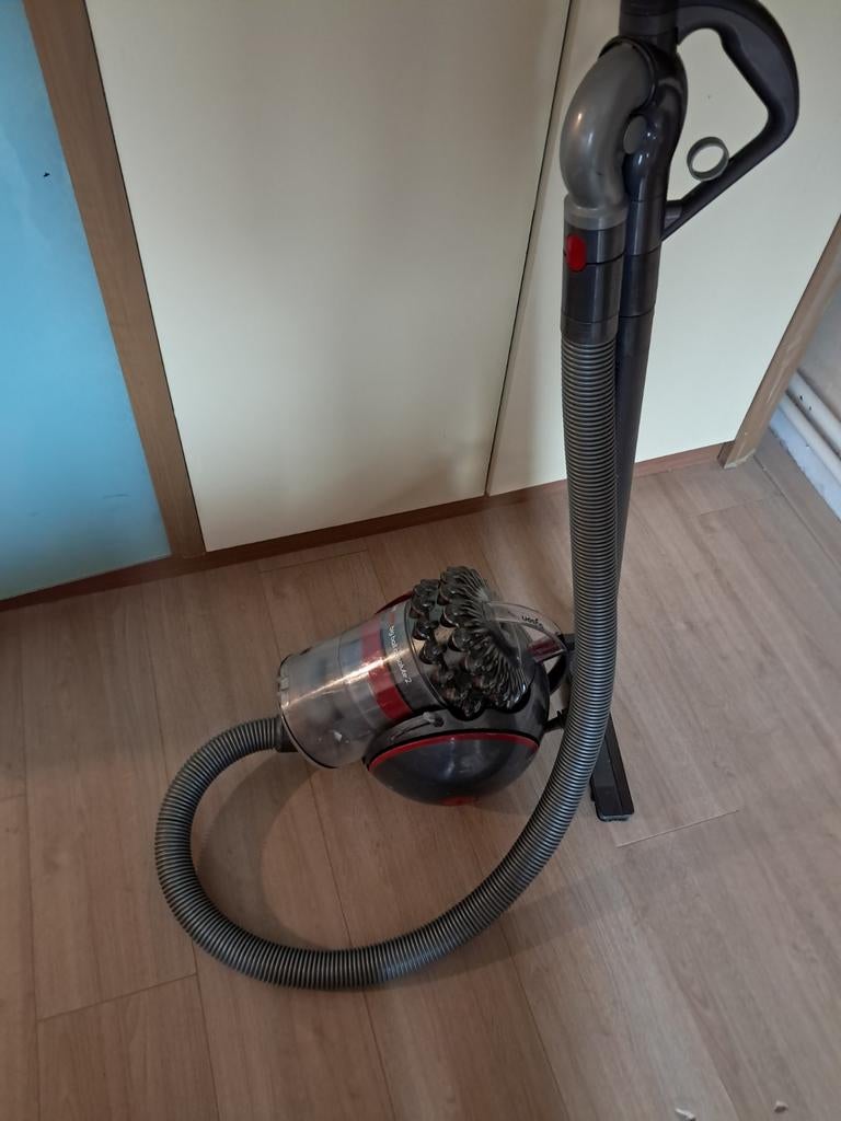 Dyson stofzuiger, Electroménager, Aspirateurs, Enlèvement, Utilisé, Réservoir, Aspirateur