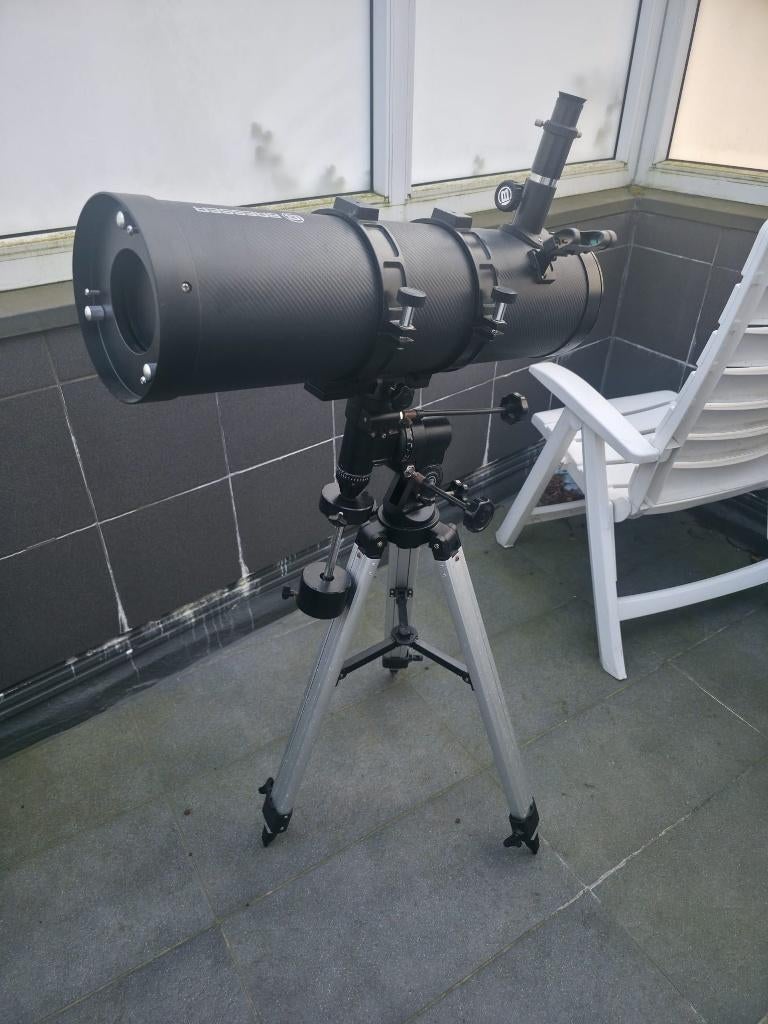 Bresser telescoop met statief – goede staat, Ophalen, 80 tot 200 mm, Met statief, Spiegeltelescoop (reflector)