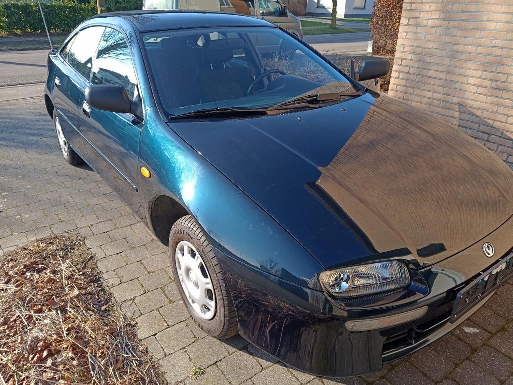 Mazda 323 , 1995 , 34000 km, Autos, Mazda, Particulier, Achat