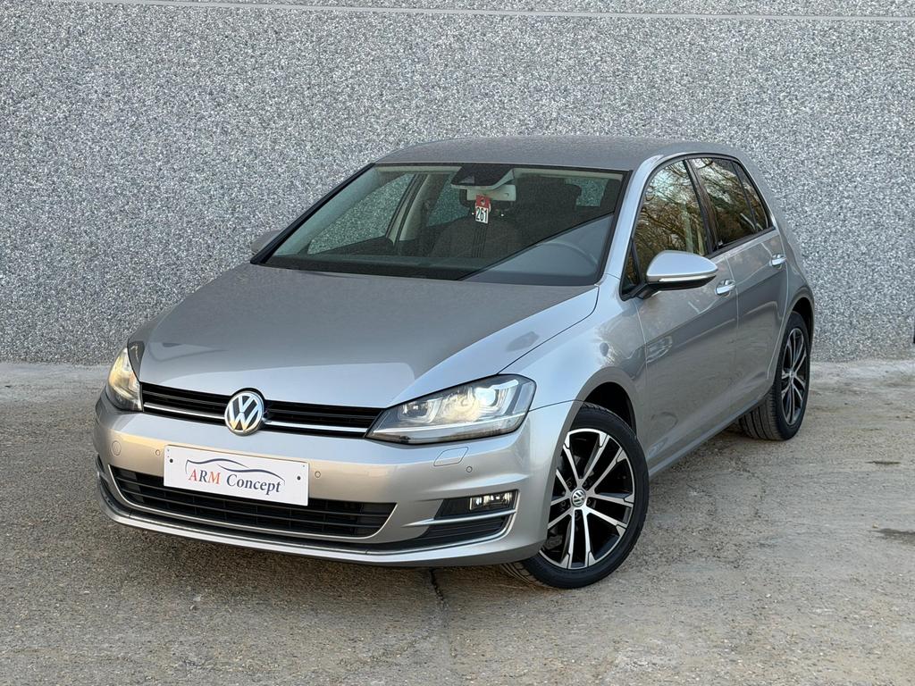 Volkswagen Golf 7 1.2 TSI essence AllStar Xenon/LED/garantie, Autos, Argent ou Gris, Achat, Euro 6, Entreprise