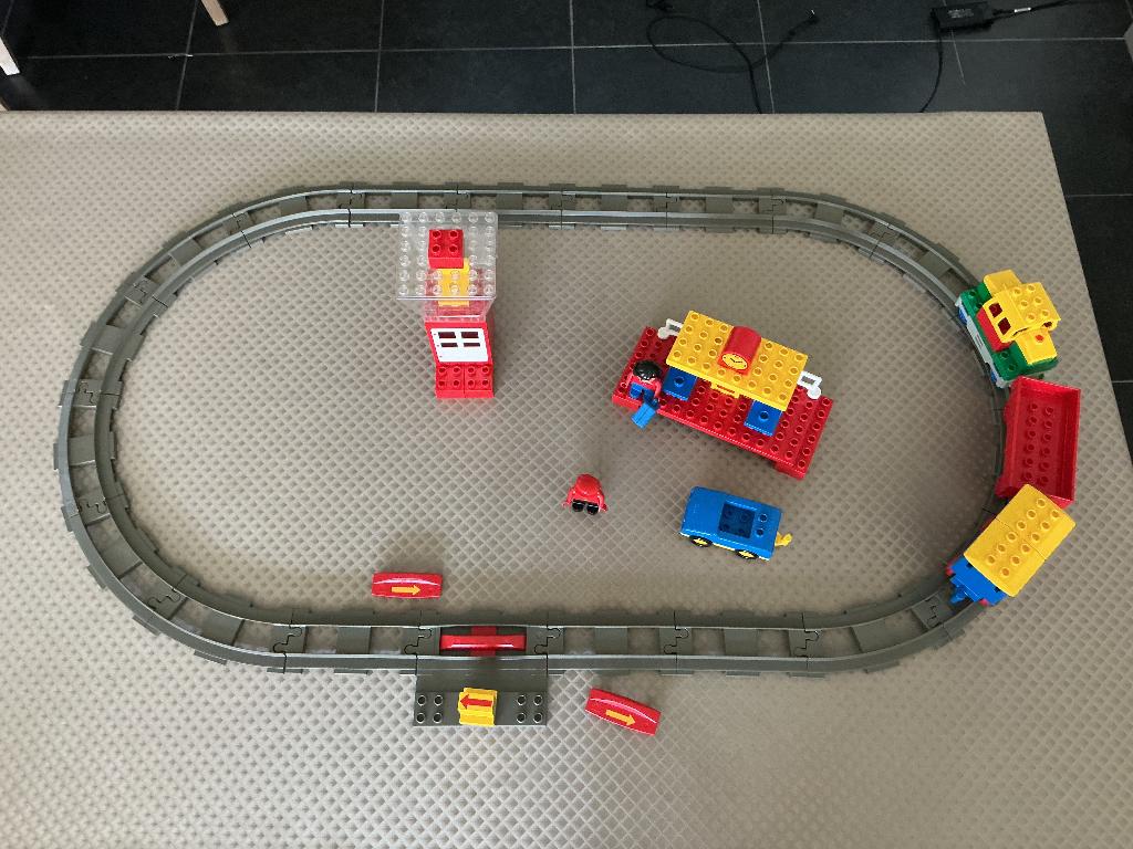 DUPLO 2730-1 TRAIN SET, Kinderen en Baby's, Speelgoed | Duplo en Lego, Ophalen, Zo goed als nieuw, Complete set, Duplo