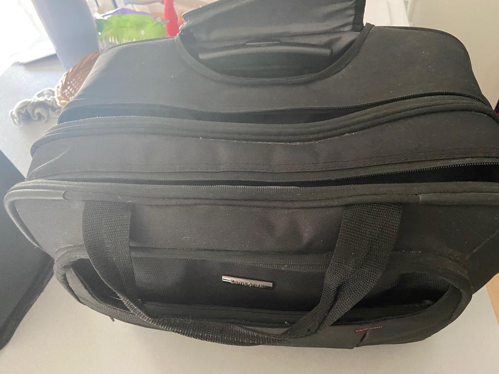 Trolley handbagage Samsonite, Enlèvement ou Envoi, Comme neuf, Plastique souple, Roulettes