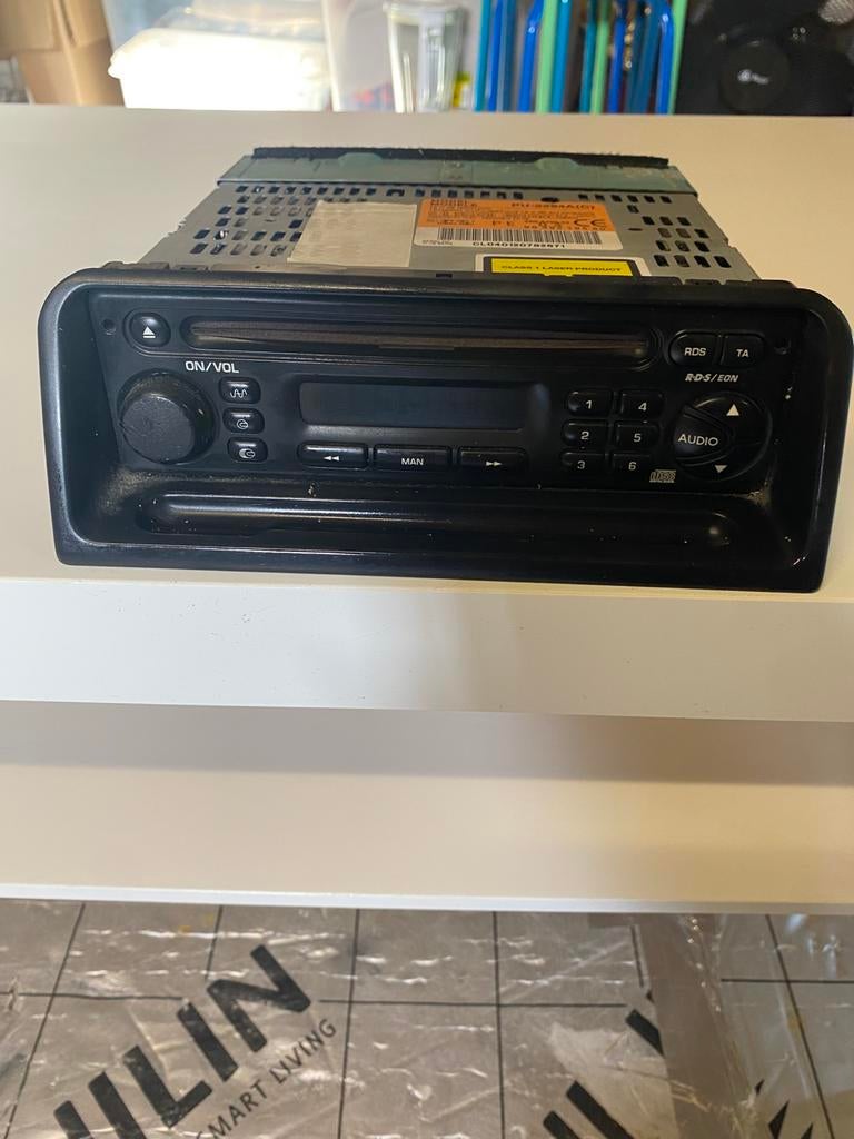 Autoradio Peugeot 106, Enlèvement ou Envoi, Comme neuf
