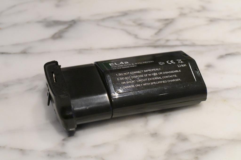 Batterie Nikon EL4a avec support pour MB-D10  pack, Enlèvement ou Envoi, Comme neuf