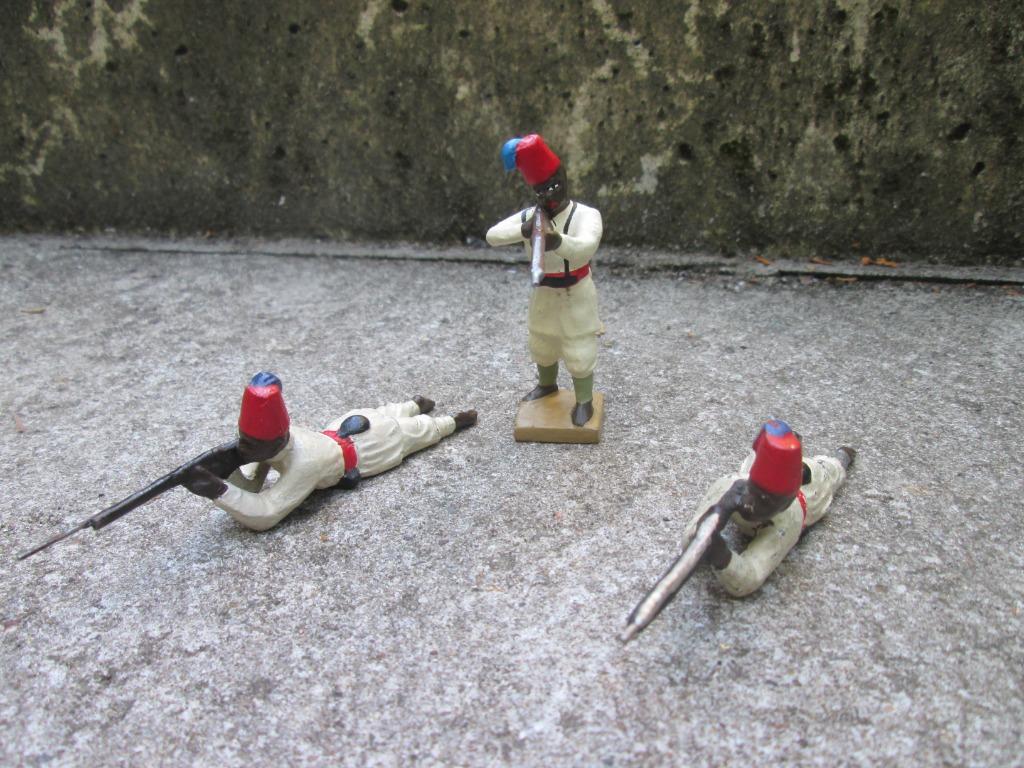 LINEOL Duitse koloniale soldaten met fez zeldzaam TOP staat, Collections, Enlèvement ou Envoi