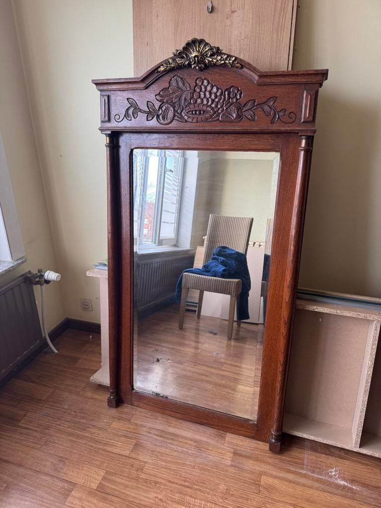 Antiek 170jaar oud, Enlèvement