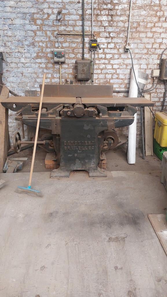 Machine à bois raboteuse dégauchisseuse, Enlèvement, DANKAERT, Inconnu, Bruxelles