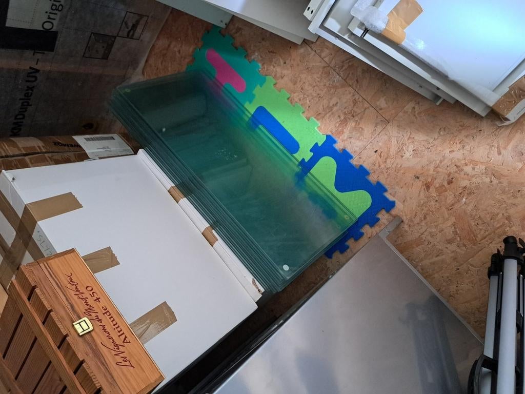 Ikea kast met gezandstraalde glazen wand, Ophalen, Zo goed als nieuw