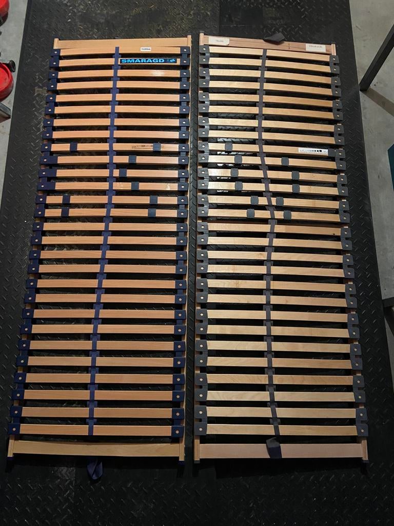 2 lattenbodems 70x200, Ophalen, 70 cm of minder, Tweepersoons, Zo goed als nieuw