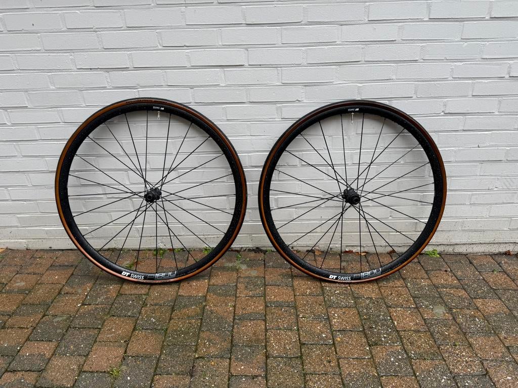 DT swiss p1800 wielen met banden, Enlèvement, Comme neuf