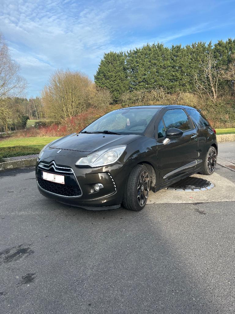 Citroen DS3 1.6 THP Sport Chic 150 ch, Autos, Citroën, Particulier, DS3, ABS, Airbags, Air conditionné, Bluetooth, Ordinateur de bord
