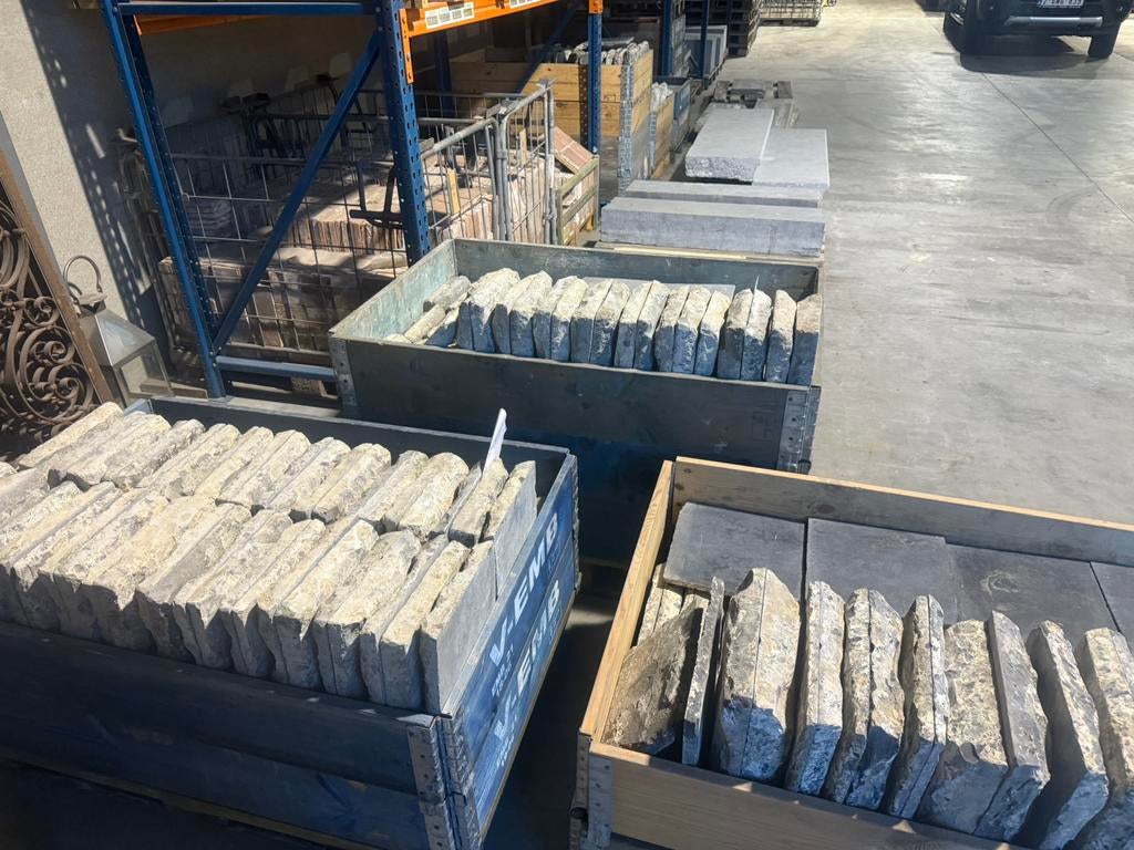 Anciens dalles d'église en pierre bleue,sols en pierre bleue, Bricolage & Construction, Enlèvement, Utilisé, Pierre ou Argile