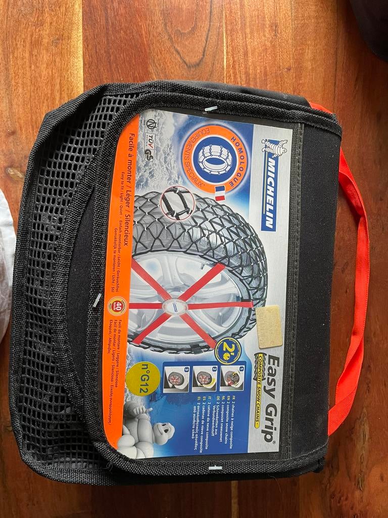 Michelin Easy grijs G12 chaussettes à neige pneu, Auto diversen, Sneeuwkettingen, Ophalen of Verzenden, Nieuw