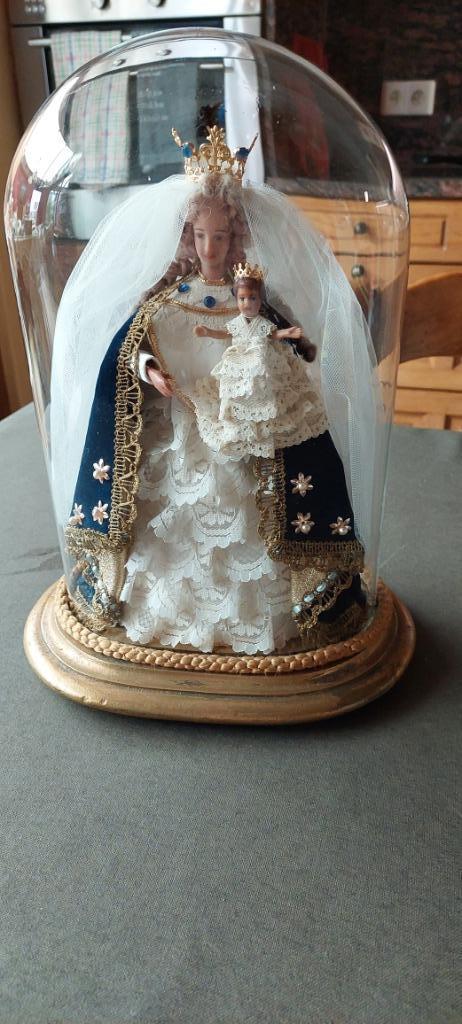 antiek mariabeeld, Ophalen