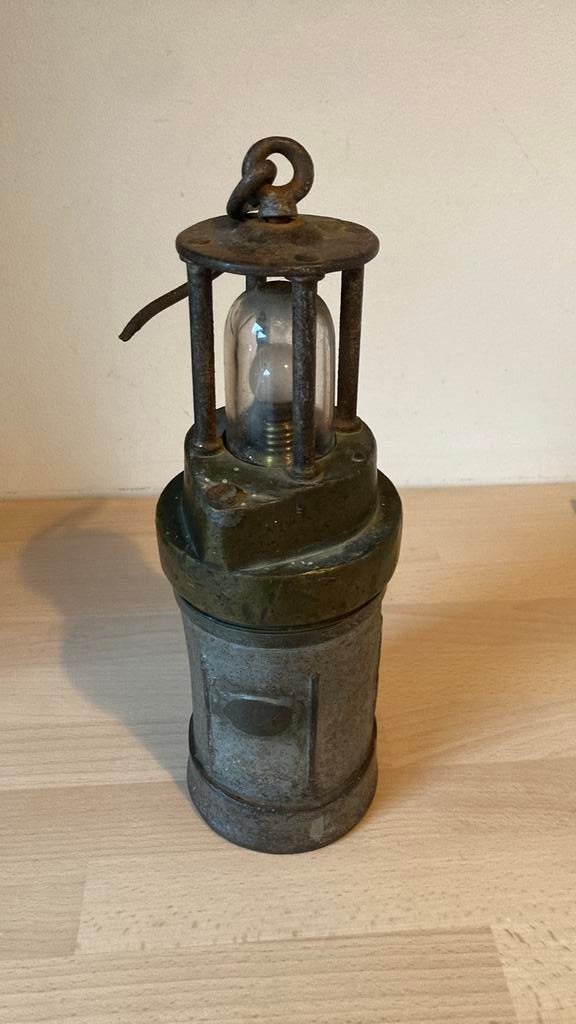 Lampe de mineur ancienne électrique – Modèle 803 –, Antiquités & Art, Antiquités | Bronze & Cuivre, Enlèvement