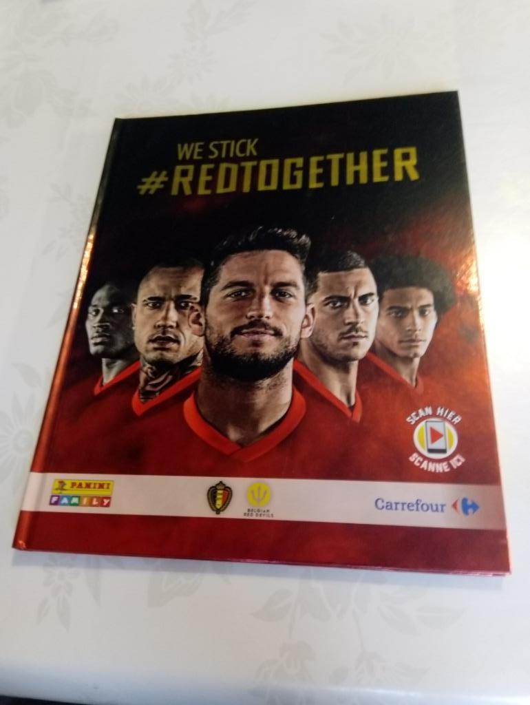 album Panini Carrefour We stick #Redtogether - complet, Enlèvement ou Envoi, Panini, Album d'images