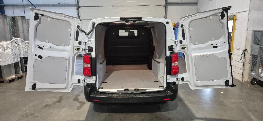 Complete betimmering voor Peugeot Expert/ Citroen jumpy L3H1, Ophalen