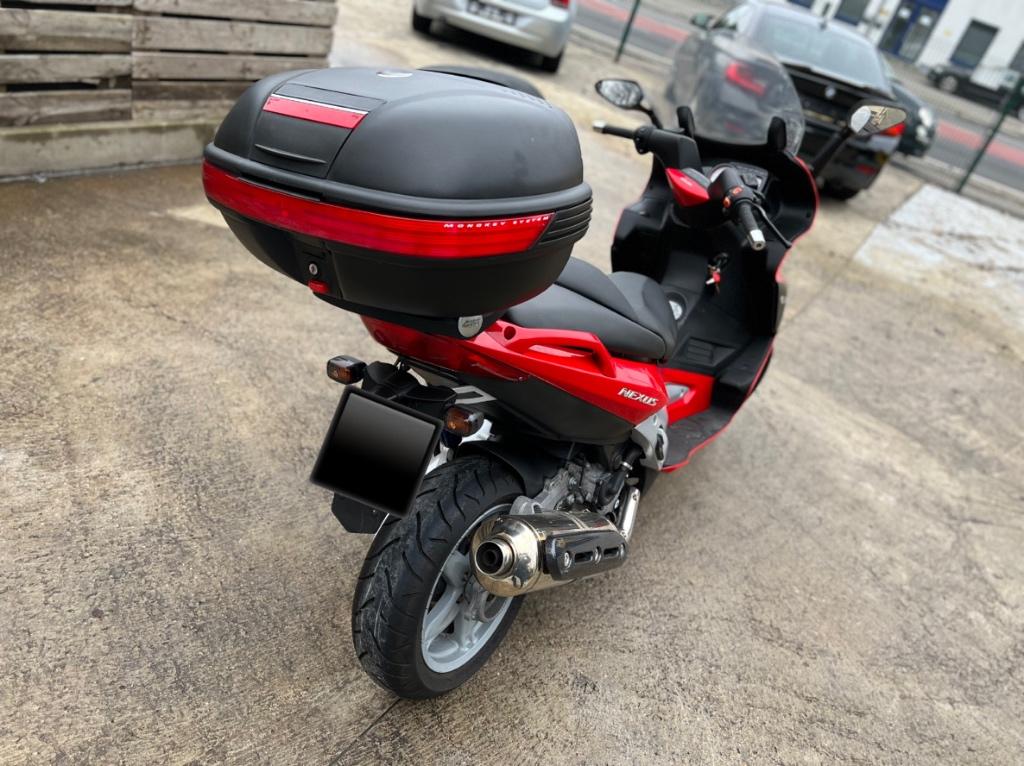 Gilera Nexus 500, Motos, Scooter, Plus de 35 kW, 2 cylindres, Particulier