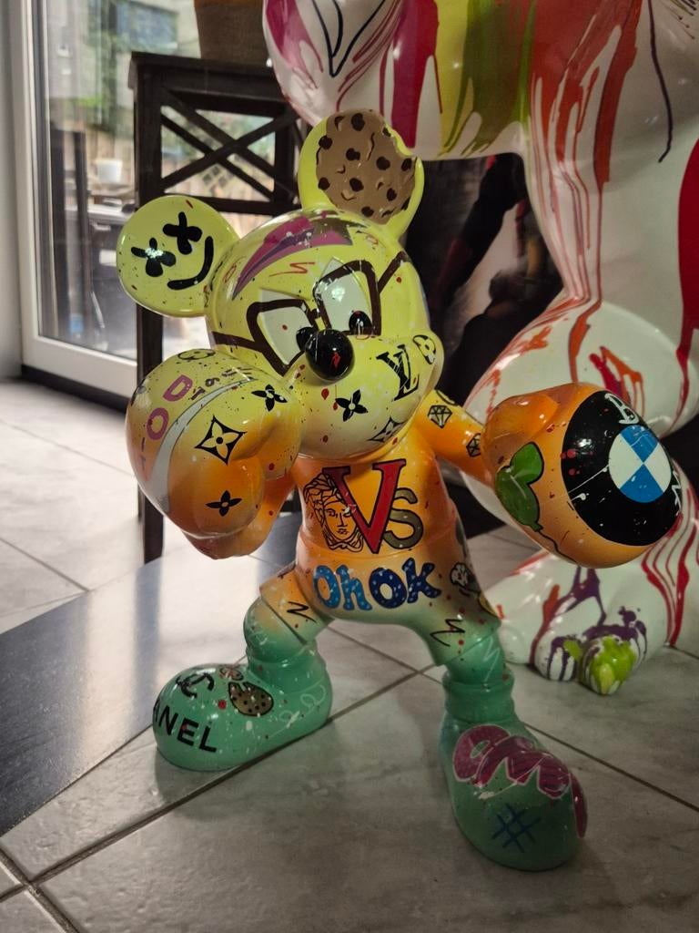 Statue Mickey 55cm, Enlèvement