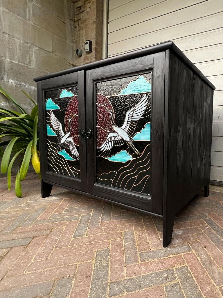 Armoire unique avec vitraux et éclairage LED/vitrine, Pin, Avec porte(s), Moins de 100 cm, Comme neuf