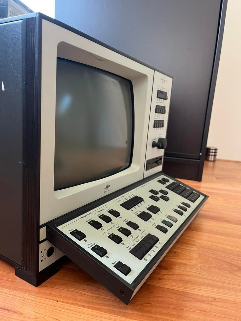 Bruel & Kjaer analyzer type 2035 Vintage, Doe-het-zelf en Bouw, Meetapparatuur, Ophalen, Gebruikt, Geluid