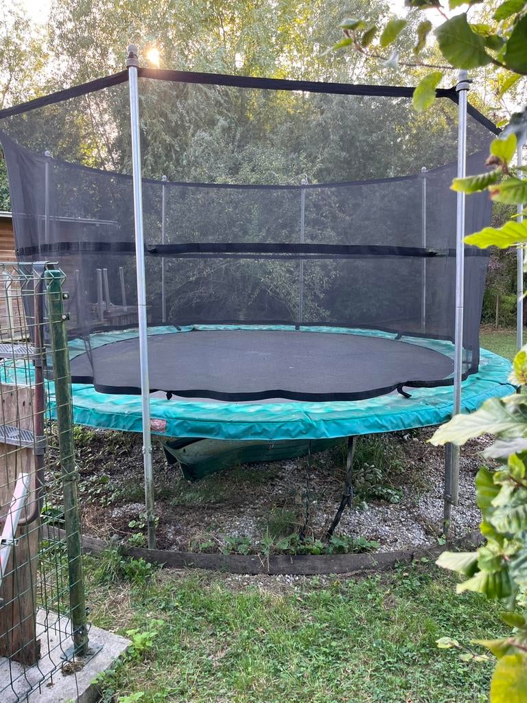 Trempoline BERG, Kinderen en Baby's, Speelgoed | Buiten | Trampolines, Ophalen, Gebruikt