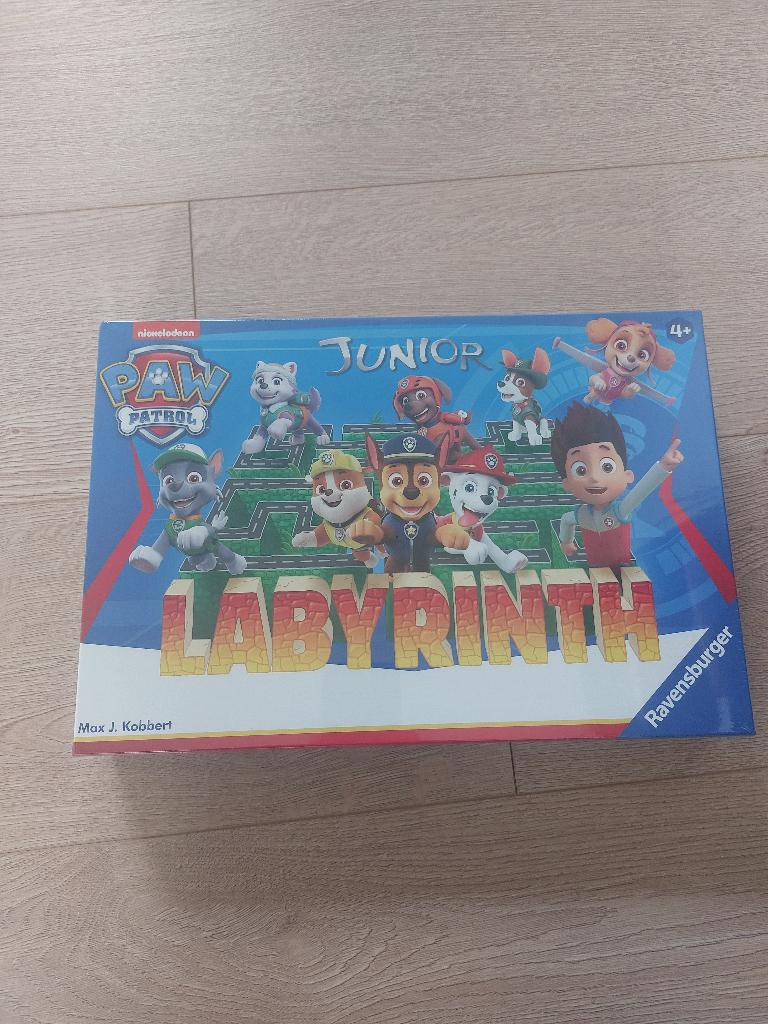 Jeux de labyrinthe, Drie of vier spelers, Ophalen, Nieuw