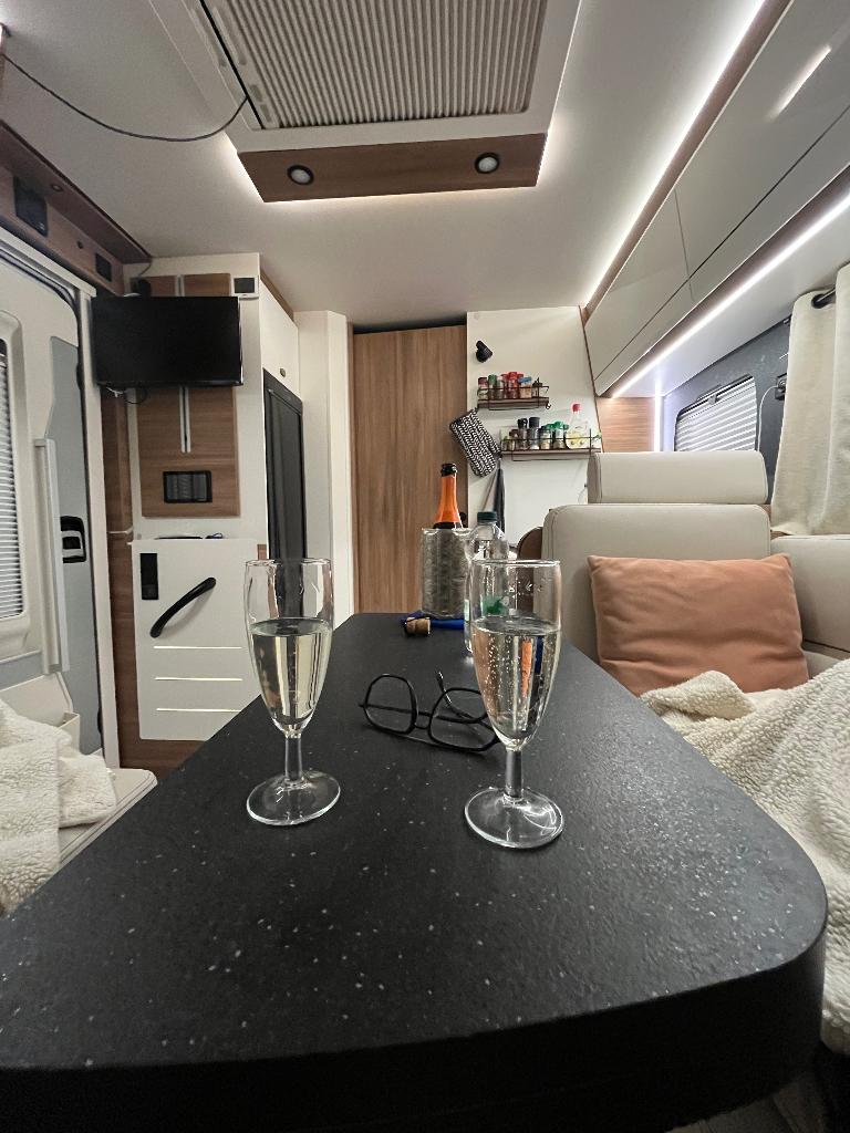 Integraal Camper Pilote G720FC Evicence, Caravans en Kamperen, Mobilhomes, Luifel, Koelkast, Fiat, Pilote