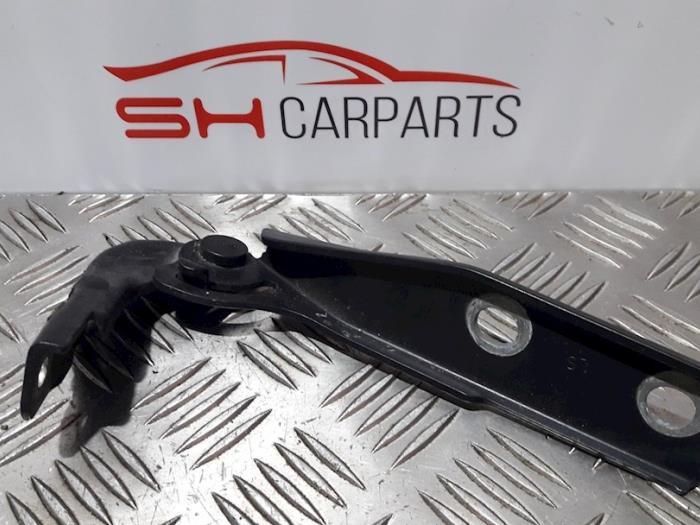 Charnière capot d'un Audi A3, Autos : Pièces & Accessoires, -, 3 mois de garantie, Audi, Utilisé