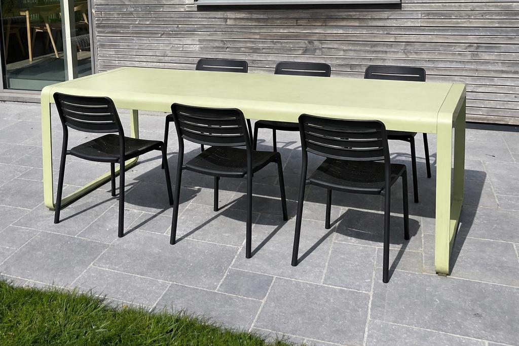 Table Fermob Bellevue, Jardin & Terrasse, Enlèvement, Utilisé