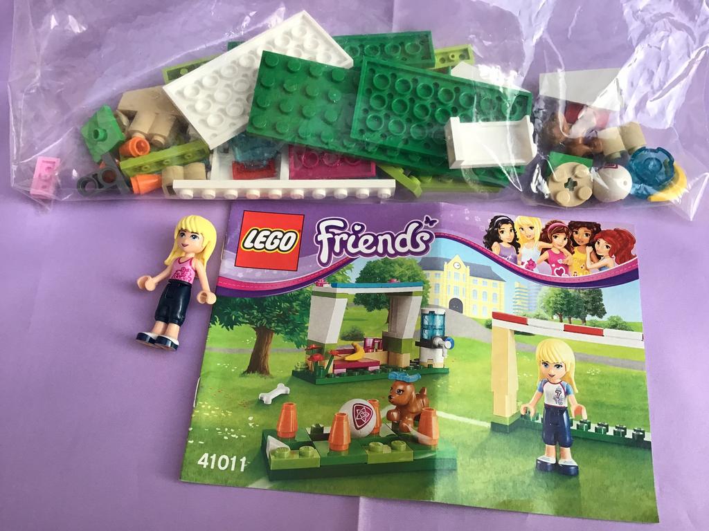 Lego stefanie’s voetbaltraining, Ophalen of Verzenden, Zo goed als nieuw, Lego