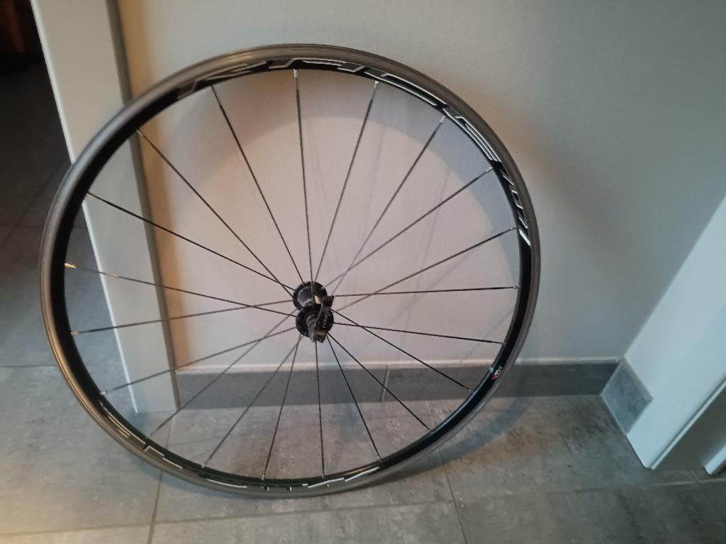 vélo de course à roue avant, Vélos & Vélomoteurs, Vélos Pièces, Utilisé, Roue, Aluminium, Racefiets, Enlèvement ou Envoi