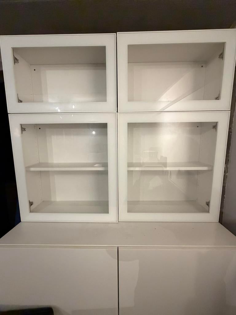 Meuble vitrine, Enlèvement, Comme neuf