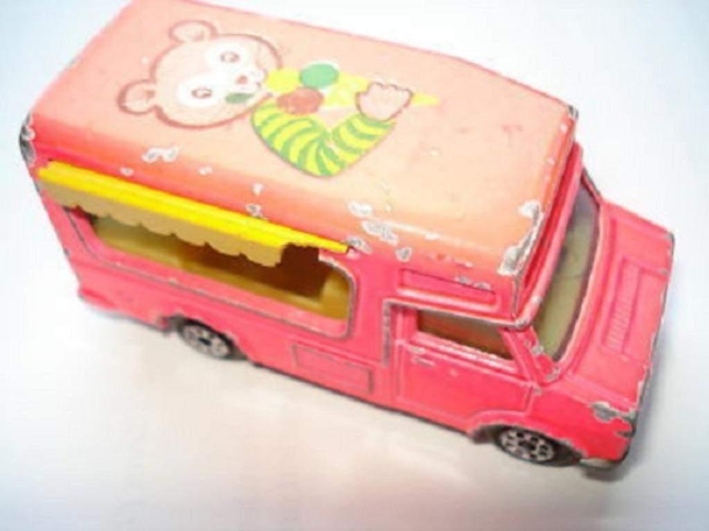 Majorette Fourgon glacier crèmerie 1/67 1:67, Hobby en Vrije tijd, Modelauto's | 1:50, Verzenden, Gebruikt, Bus of Vrachtwagen