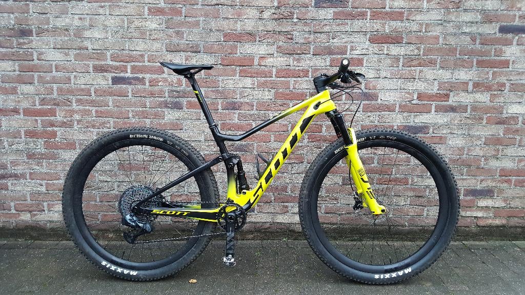 Scott Spark RC World Cup (medium), Fietsen en Brommers, Fully, Ophalen, Gebruikt