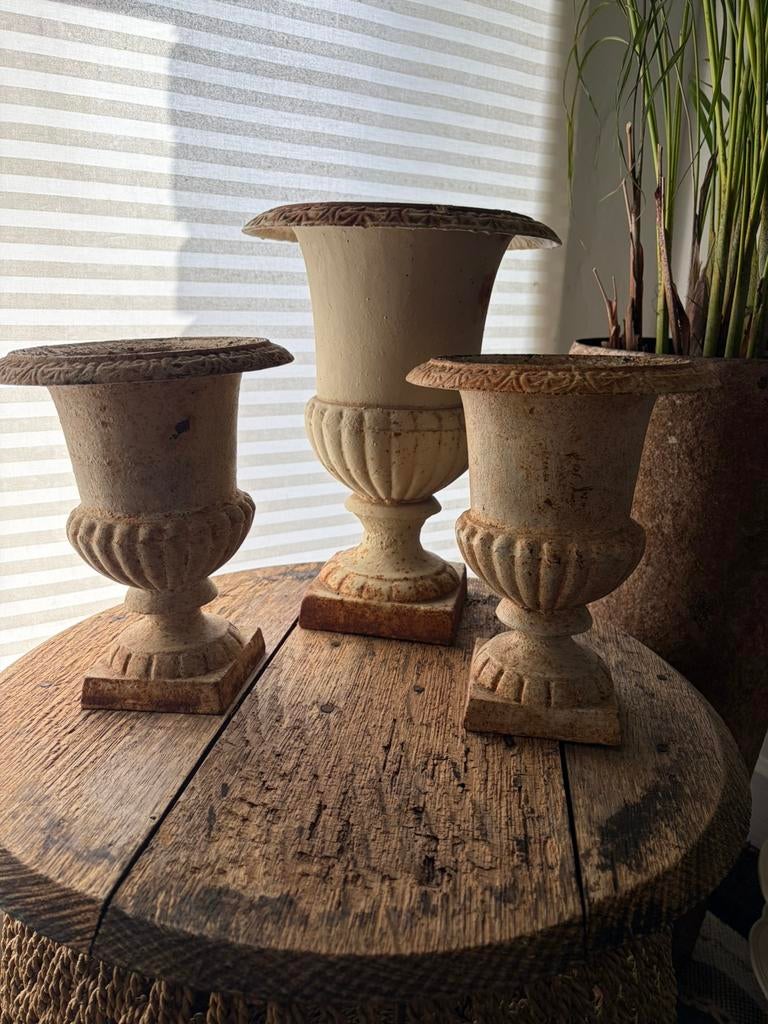 3 anciens vases en fonte française en 1 pièce, Enlèvement, Comme neuf