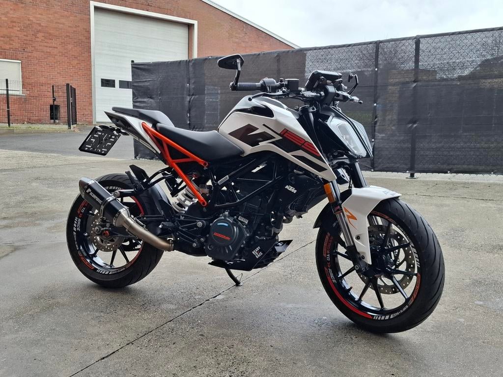 Ktm duke 125CC Autorijbewijs, Motos, Entreprise, Éclairage LED, 1 cylindre, Naked bike