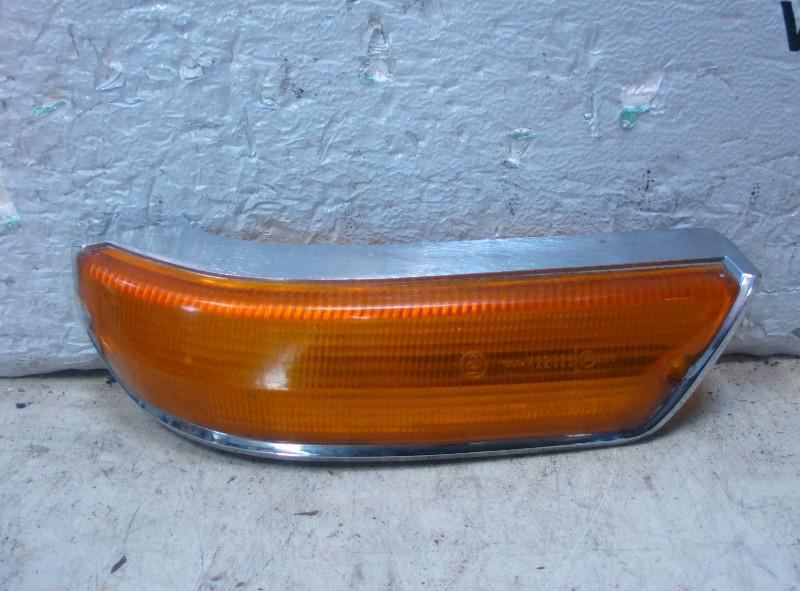 KNIPPERLICHT LINKS BMW 1502...2002 (E10) (k22625), Auto-onderdelen, Gebruikt, Info@VerberkAutodemontage.nl, Nijverheidstraat 1a 1a
5405 AJ  UDEN, NL