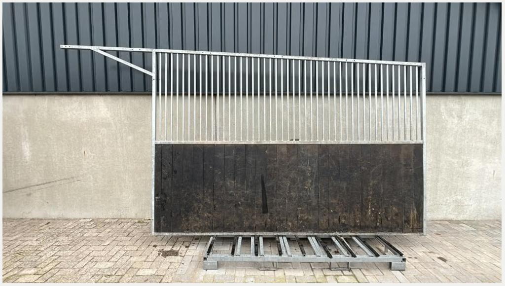Zijwand voor een buitenstal | 3500 x 2200 mm. | B-Keuze, Dieren en Toebehoren, Weidegang, 4 paarden of pony's of meer