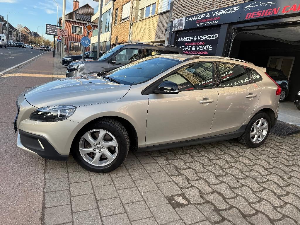 Volvo V40 Cross country T3 essence 152Pk*Etat Neuve*, Argent ou Gris, Achat, Euro 6, Entreprise