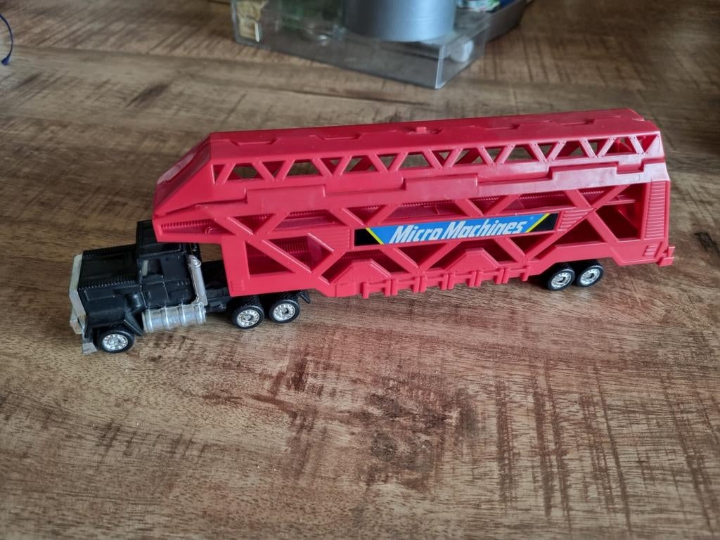 Micro machines Truck carrier hauler, Ophalen of Verzenden, Gebruikt