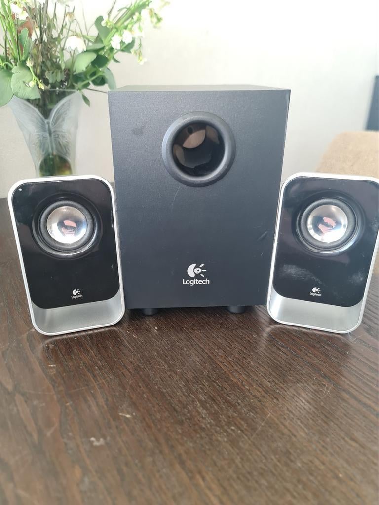 Logitech LS21 Speakers met Subwoofer, Computers en Software, Pc speakers, Ophalen, Zo goed als nieuw, Logitech