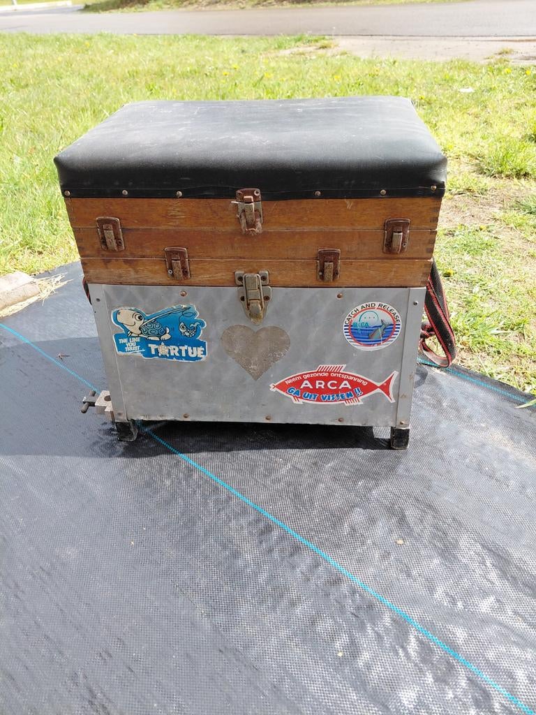 Visbak, Sports nautiques & Bateaux, Enlèvement