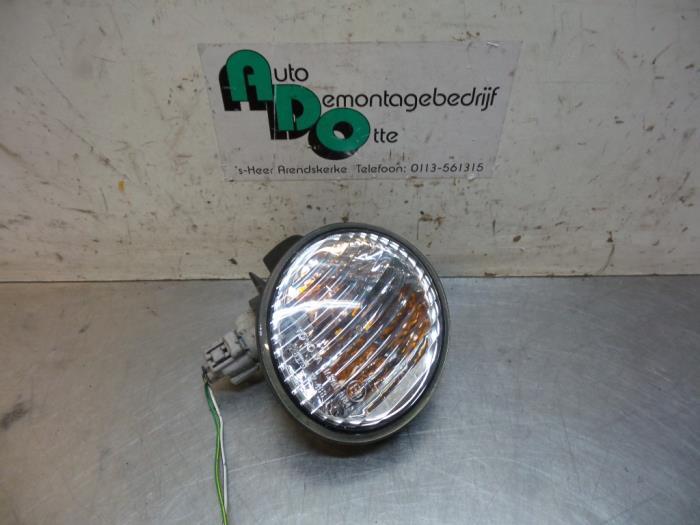 Richtingaanwijzer rechts van een Toyota Corolla (Corolla 96-, Gebruikt, -, -, Ophalen of Verzenden