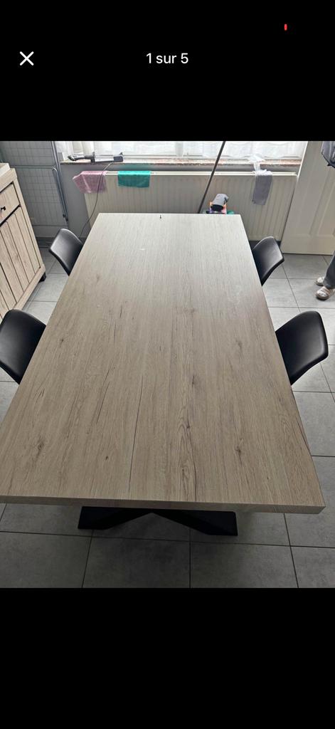 Vitrine  + Table à manger avec 4 chaises chene clair, Maison & Meubles, Enlèvement