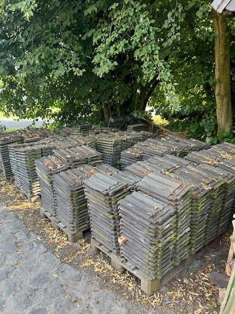 Zwarte dakpannen vlakke mulden, Ophalen, Gebruikt, Steen of Klei, Zwart