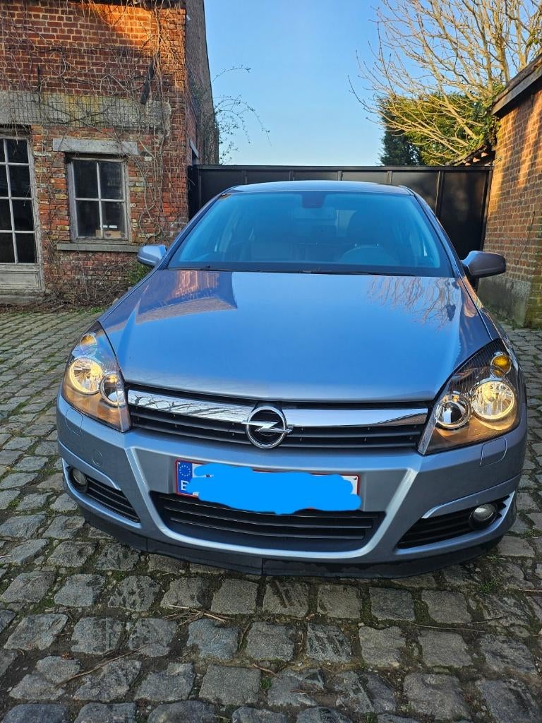 Opel Astra, Autos, Opel, Particulier, Astra, ABS, Air conditionné, Ordinateur de bord, Verrouillage central, Vitres électriques