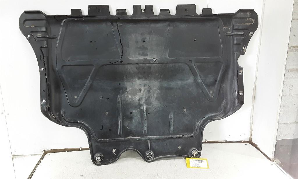 MOTORBESCHERMPLAAT Seat Leon (5FB) (5Q0825236), Auto-onderdelen, Carrosserie, Seat, Gebruikt