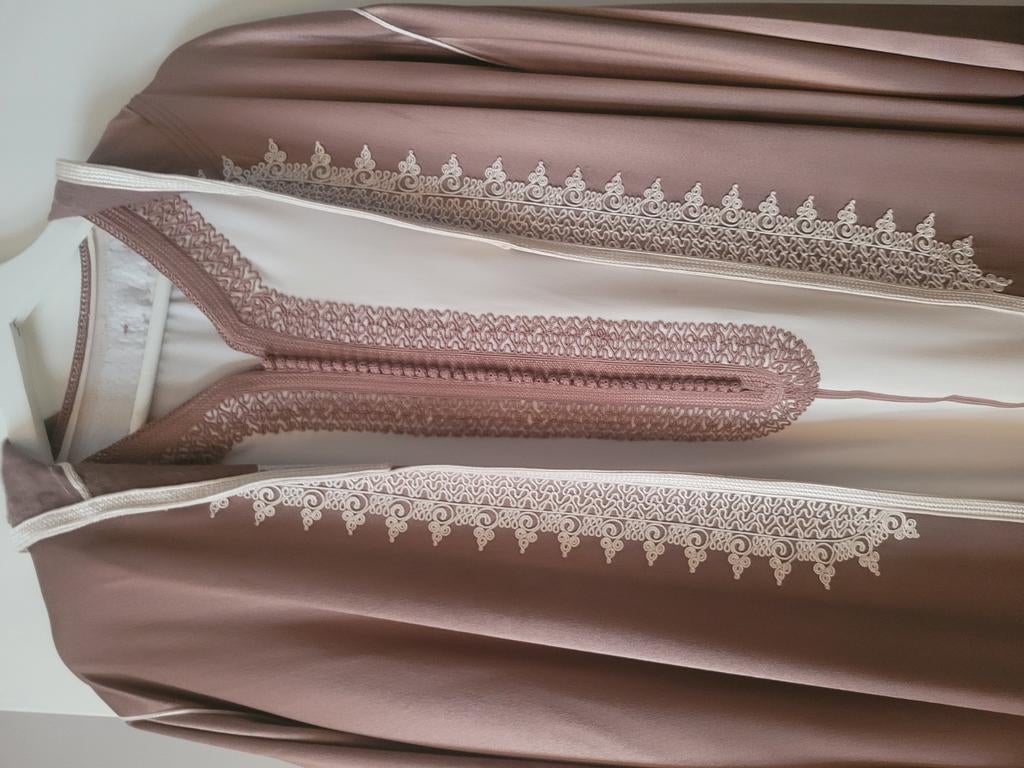 Très belle jellaba 2 pièces tissus nostex t 46, Kleding | Dames, Ophalen of Verzenden, Zo goed als nieuw